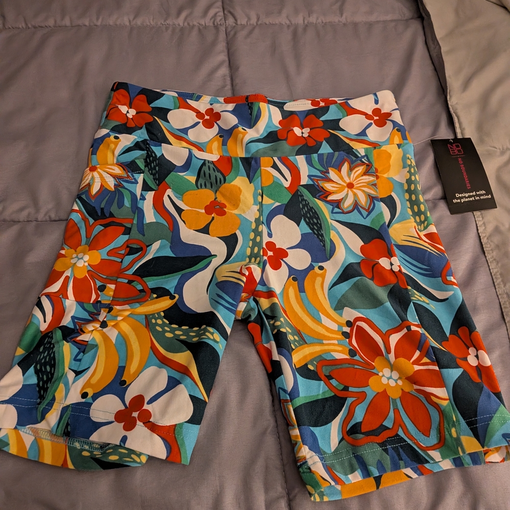 Colorful Floral Women's Bermuda Shorts